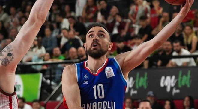 Anadolu Efes’te ayrılık resmen açıklandı