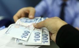 Sosyal yardım programlarının aylık ödemeleri artırıldı